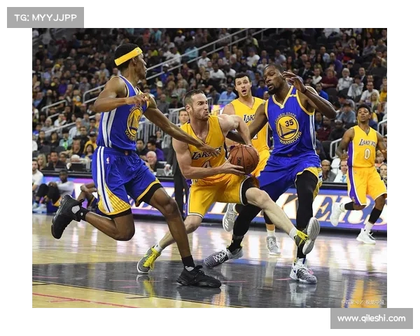 精彩NBA直播尽在眼前 每场比赛实时更新 带你领略最激情四溢的篮球对决 精彩NBA直播尽在眼前 每场比赛实时更新 带你领略最激情四溢的篮球对决